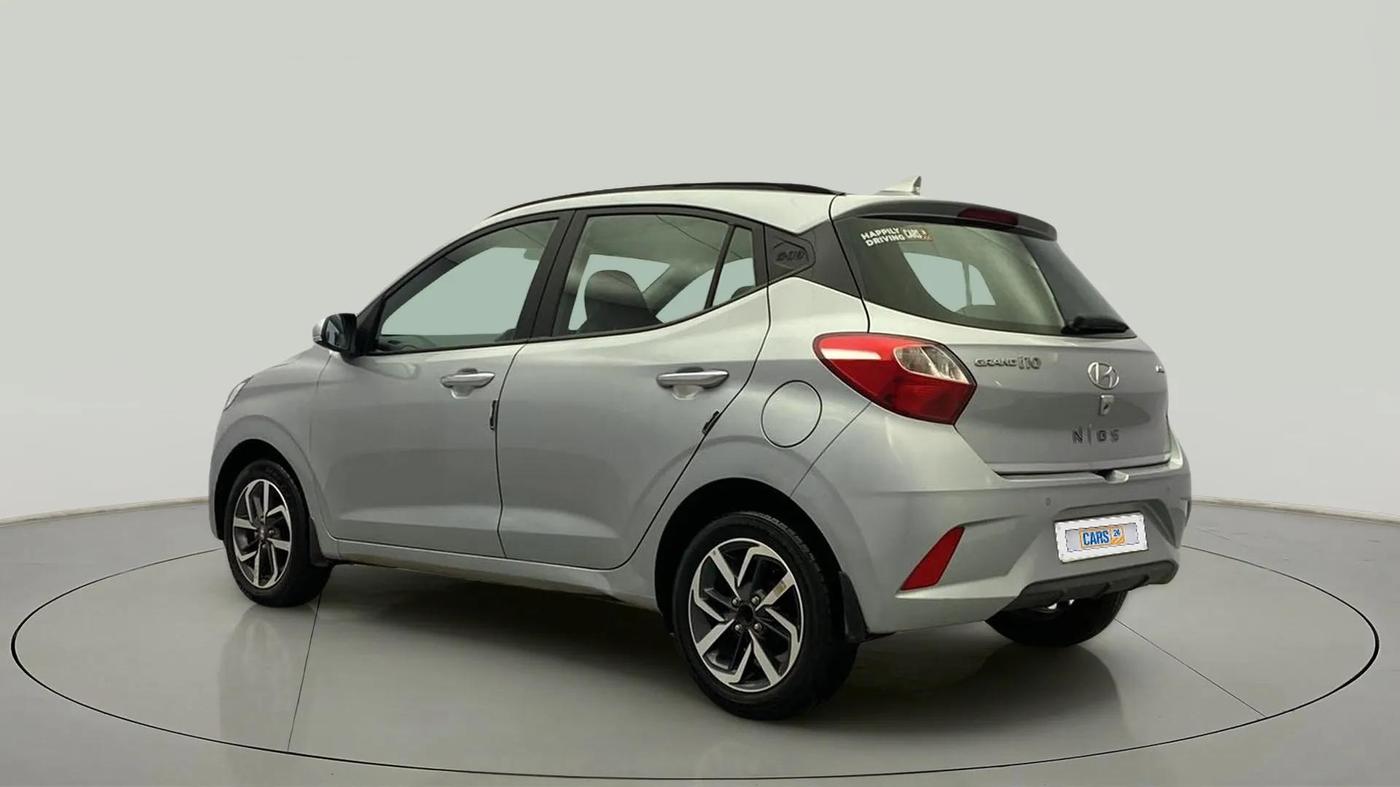 2022 Hyundai GRAND I10 NIOS ASTA AMT 1.2 KAPPA VTVT, Petrol, Automatic, 17,338 km, Left Back Diagonal