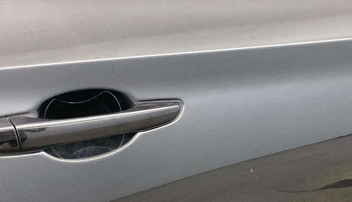 2021 Hyundai Verna S PLUS 1.5 VTVT, Petrol, Manual, 33,575 km, Right rear door - Minor scratches