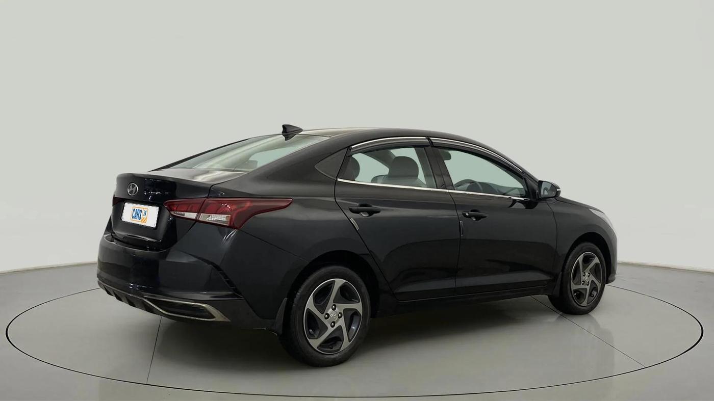 2021 Hyundai Verna S PLUS 1.5 VTVT, Petrol, Manual, 33,745 km, Right Back Diagonal