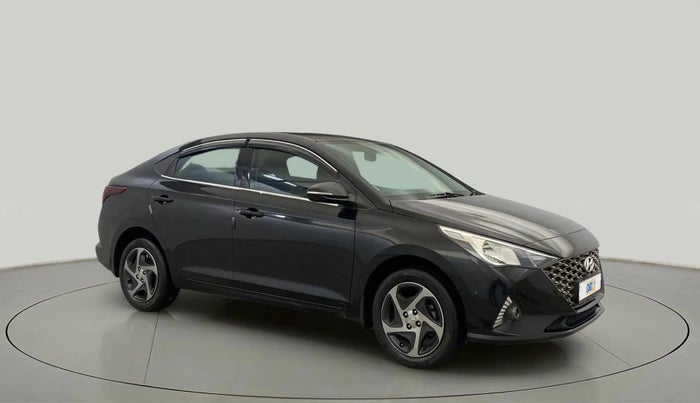 2021 Hyundai Verna S PLUS 1.5 VTVT, Petrol, Manual, 33,575 km, Right Front Diagonal