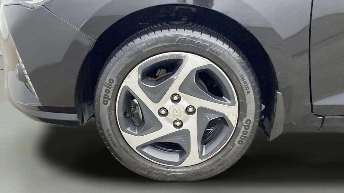 2021 Hyundai Verna S PLUS 1.5 VTVT, Petrol, Manual, 33,745 km, Left Front Wheel