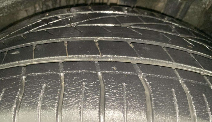 2018 Tata NEXON XZ PLUS PETROL, Petrol, Manual, 46,207 km, Left Front Tyre Tread