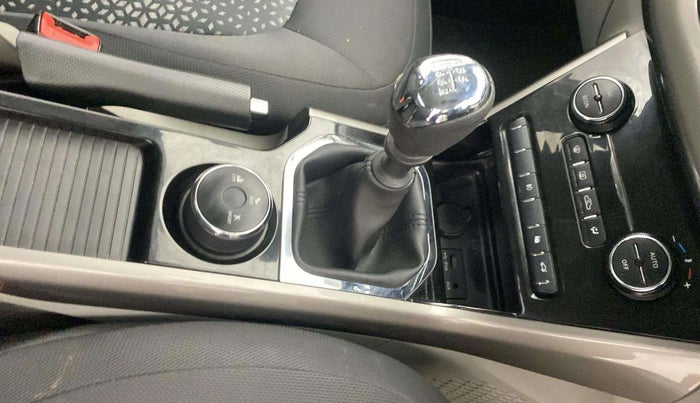2018 Tata NEXON XZ PLUS PETROL, Petrol, Manual, 46,207 km, Gear Lever