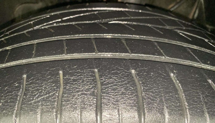 2018 Tata NEXON XZ PLUS PETROL, Petrol, Manual, 46,207 km, Left Rear Tyre Tread