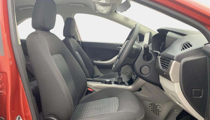 2018 Tata NEXON XZ PLUS PETROL, Petrol, Manual, 46,207 km, Right Side Front Door Cabin