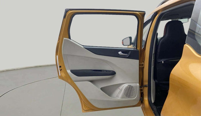 2020 Renault TRIBER RXZ, Petrol, Manual, 50,550 km, LHS Rear Door