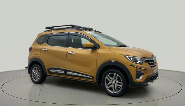 2020 Renault TRIBER RXZ, Petrol, Manual, 50,550 km, Right Front Diagonal