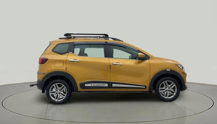 2020 Renault TRIBER RXZ, Petrol, Manual, 50,550 km, Right Side View