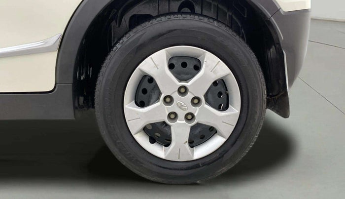 2021 Mahindra XUV300 W6 1.5 DIESEL AMT, Diesel, Automatic, 1,02,827 km, Left Rear Wheel