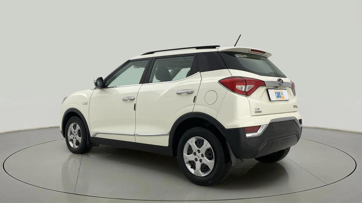 2021 Mahindra XUV300 W6 1.5 DIESEL AMT, Diesel, Automatic, 1,02,886 km, Left Back Diagonal