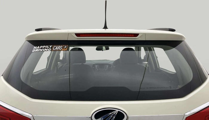 2021 Mahindra XUV300 W6 1.5 DIESEL AMT, Diesel, Automatic, 1,02,827 km, Rear Windshield