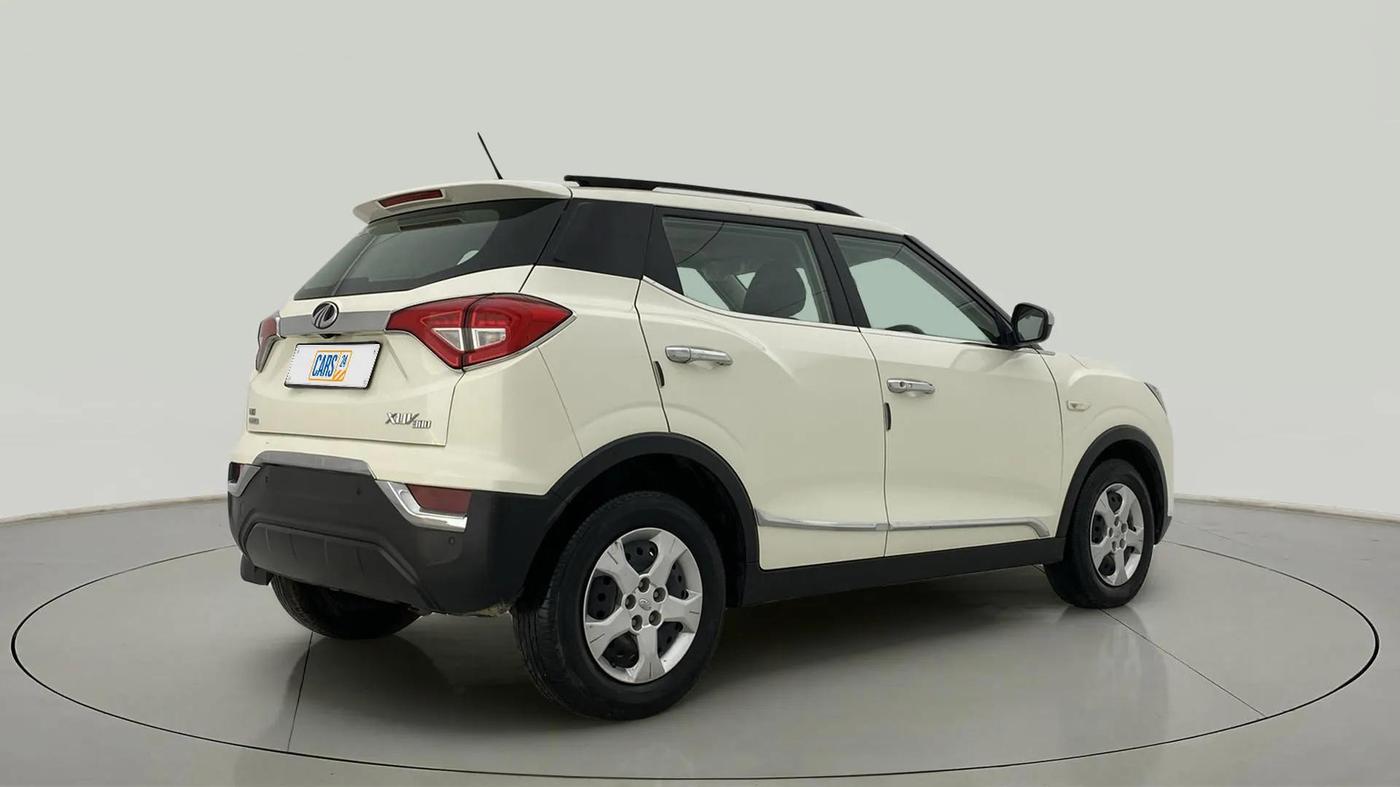 2021 Mahindra XUV300 W6 1.5 DIESEL AMT, Diesel, Automatic, 1,02,886 km, Right Back Diagonal