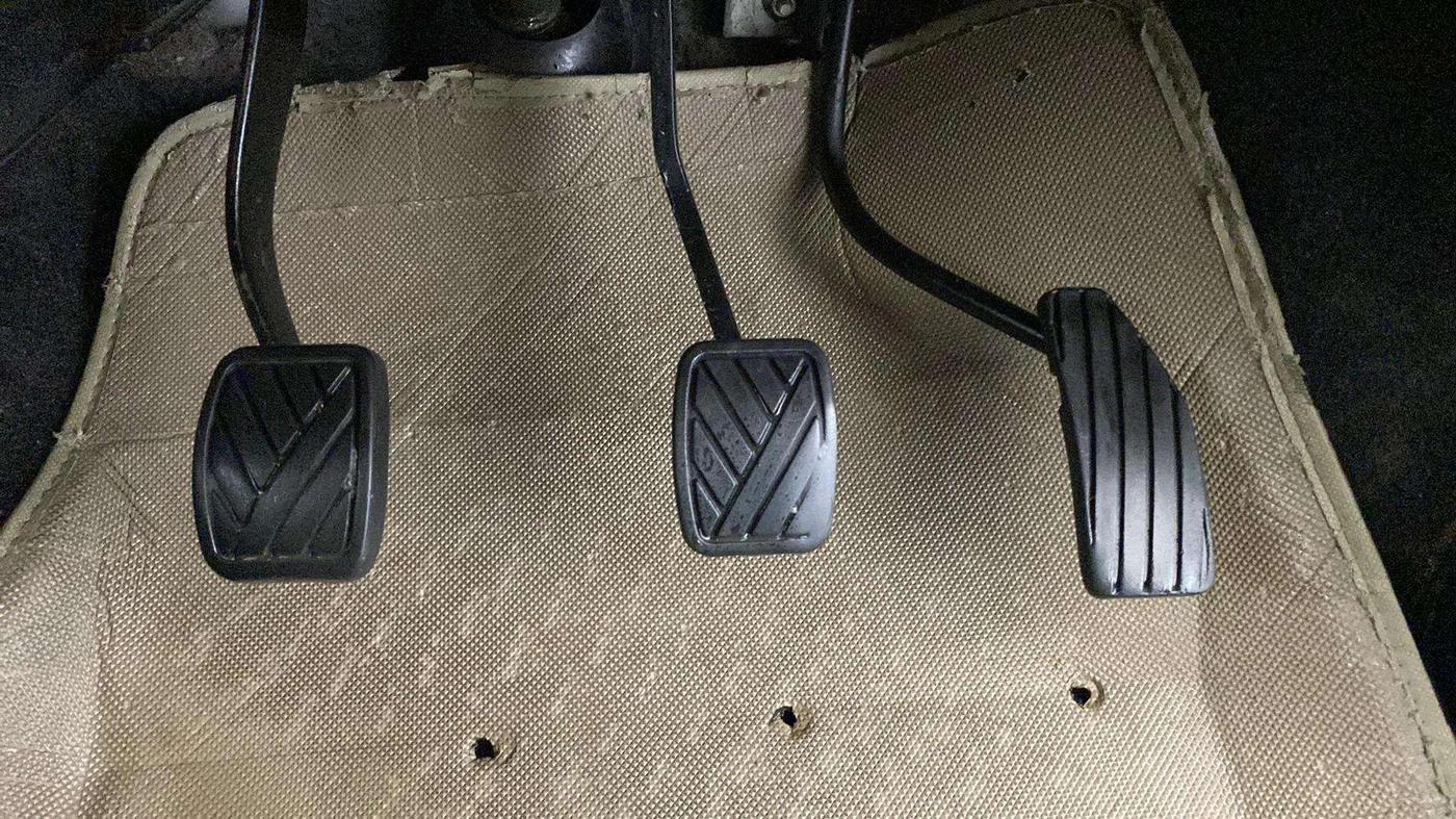 2013 Maruti Wagon R 1.0 LXI CNG, CNG, Manual, 63,462 km, Pedals