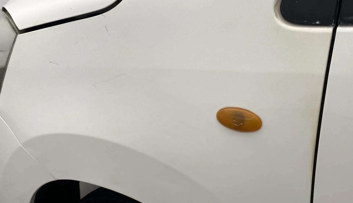 2013 Maruti Wagon R 1.0 LXI CNG, CNG, Manual, 63,308 km, Left fender - Slightly dented