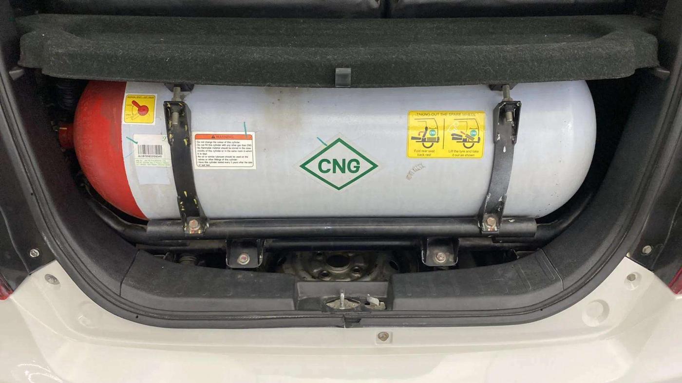 2013 Maruti Wagon R 1.0 LXI CNG, CNG, Manual, 63,462 km, Boot Inside