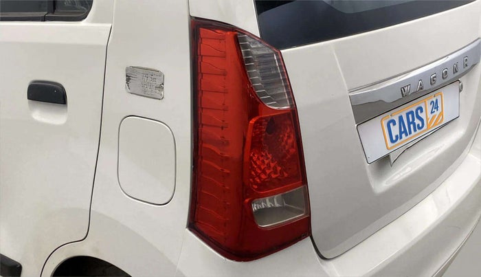 2013 Maruti Wagon R 1.0 LXI CNG, CNG, Manual, 63,308 km, Left tail light - Minor damage
