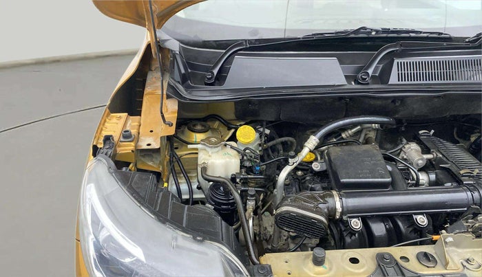 2021 Renault TRIBER RXZ, Petrol, Manual, 30,293 km, Engine View - Right
