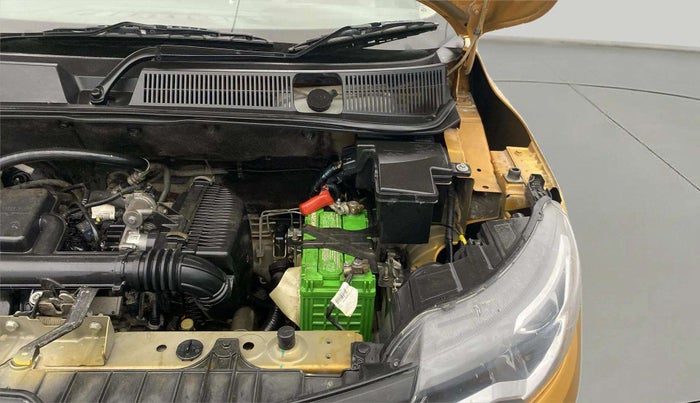 2021 Renault TRIBER RXZ, Petrol, Manual, 30,293 km, Engine View - Left