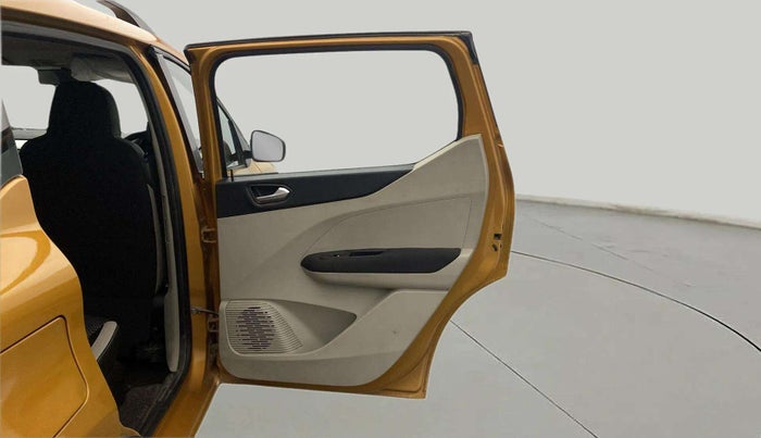 2021 Renault TRIBER RXZ, Petrol, Manual, 30,293 km, RHS Rear Door