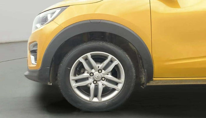2021 Renault TRIBER RXZ, Petrol, Manual, 30,293 km, Left Front Wheel