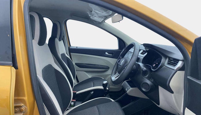 2021 Renault TRIBER RXZ, Petrol, Manual, 30,293 km, Right Side Front Door Cabin