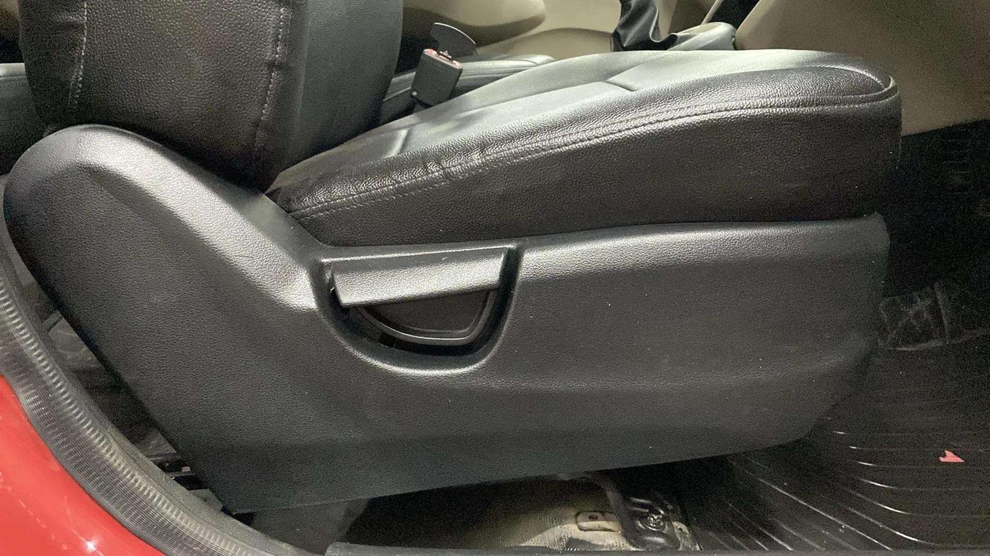 2019 Hyundai NEW SANTRO SPORTZ CNG, CNG, Manual, 41,052 km, Driver Side Adjustment Panel