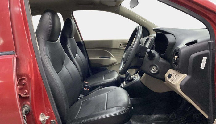 2019 Hyundai NEW SANTRO SPORTZ CNG, CNG, Manual, 41,052 km, Right Side Front Door Cabin
