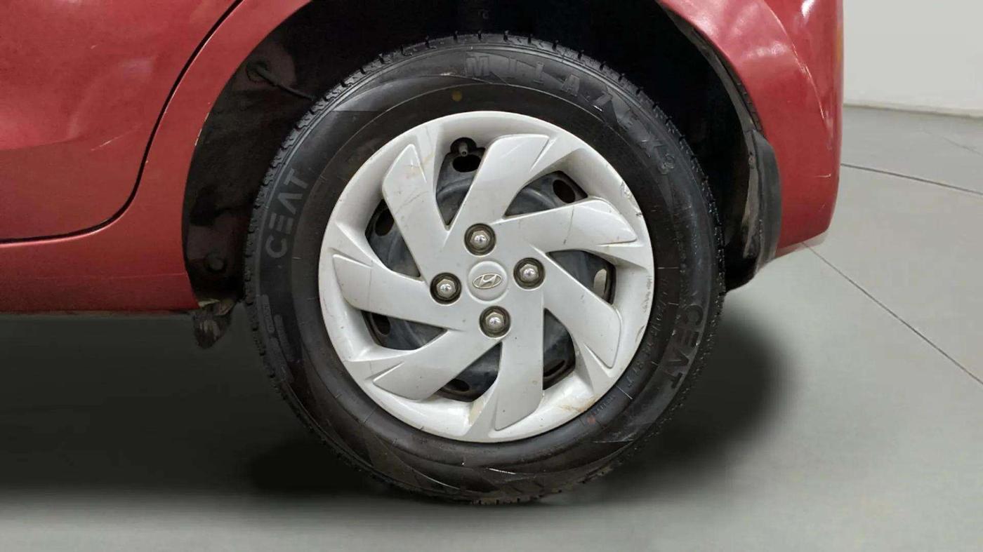 2019 Hyundai NEW SANTRO SPORTZ CNG, CNG, Manual, 41,052 km, Left Rear Wheel