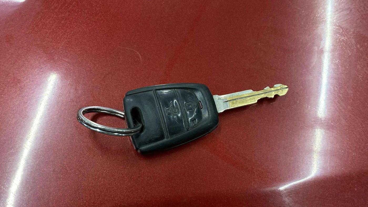 2019 Hyundai NEW SANTRO SPORTZ CNG, CNG, Manual, 41,052 km, Key Close Up