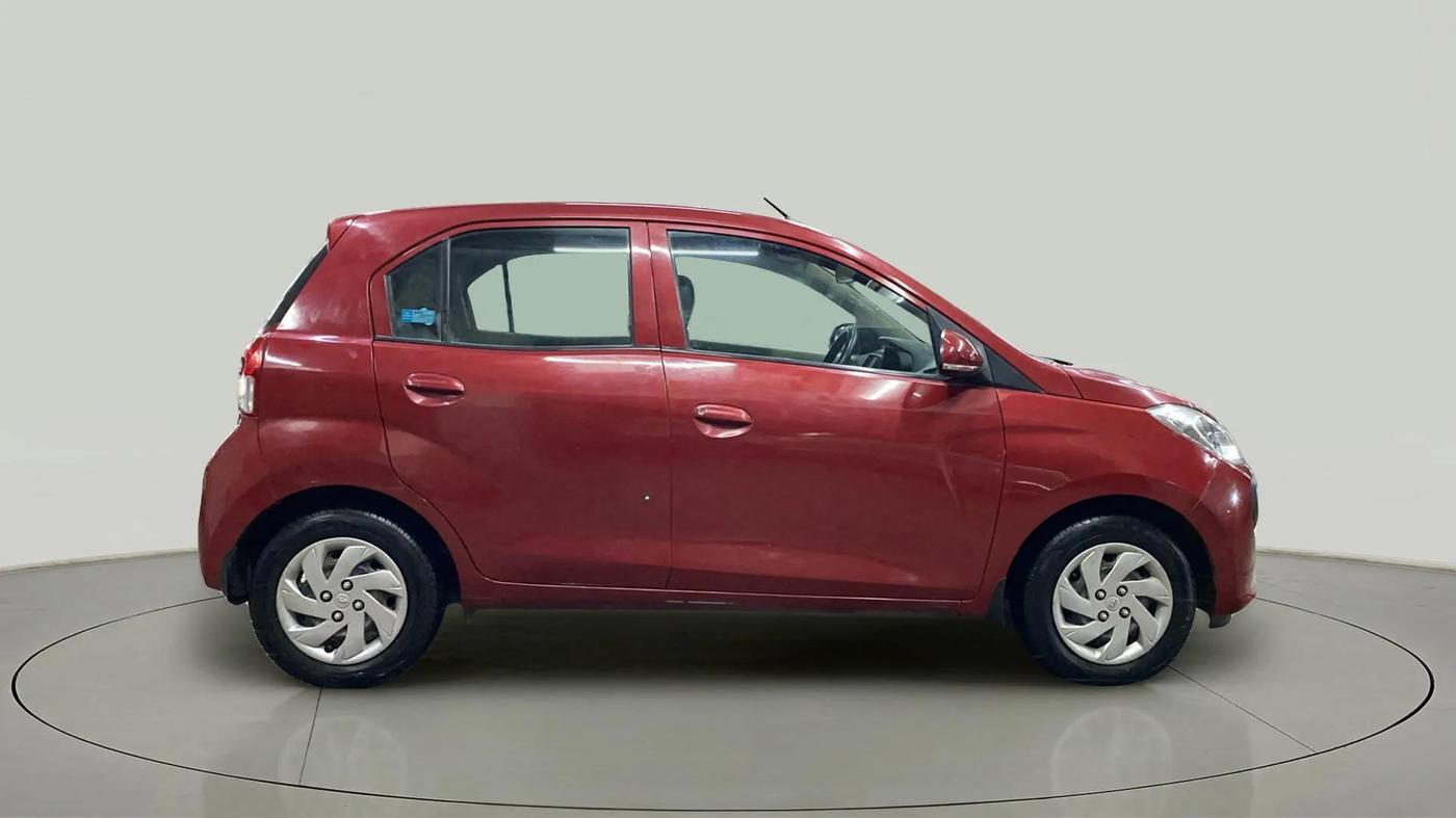 2019 Hyundai NEW SANTRO SPORTZ CNG, CNG, Manual, 41,052 km, Right Side View