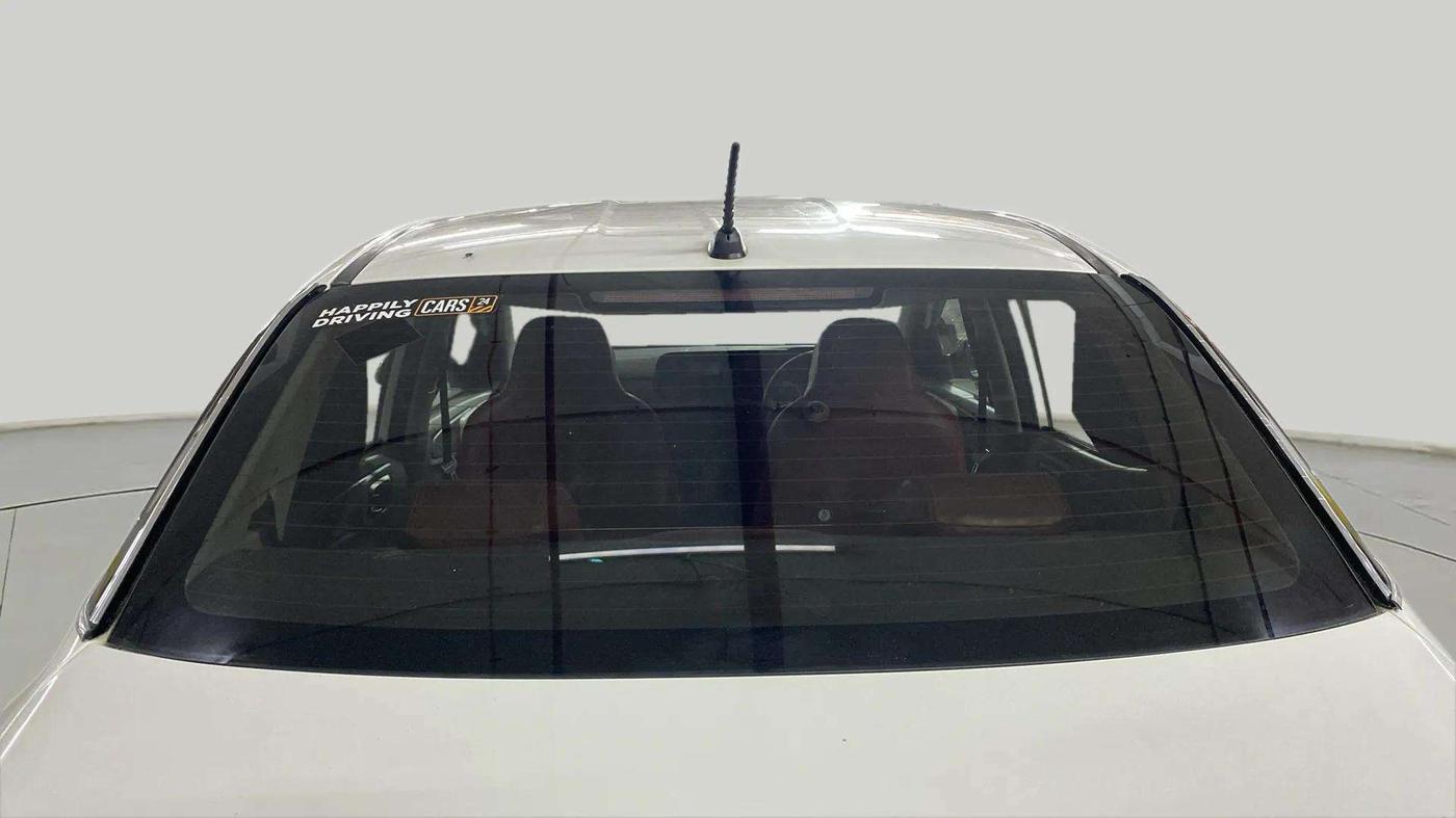 2021 Hyundai AURA S 1.2 CNG, CNG, Manual, 71,780 km, Rear Windshield