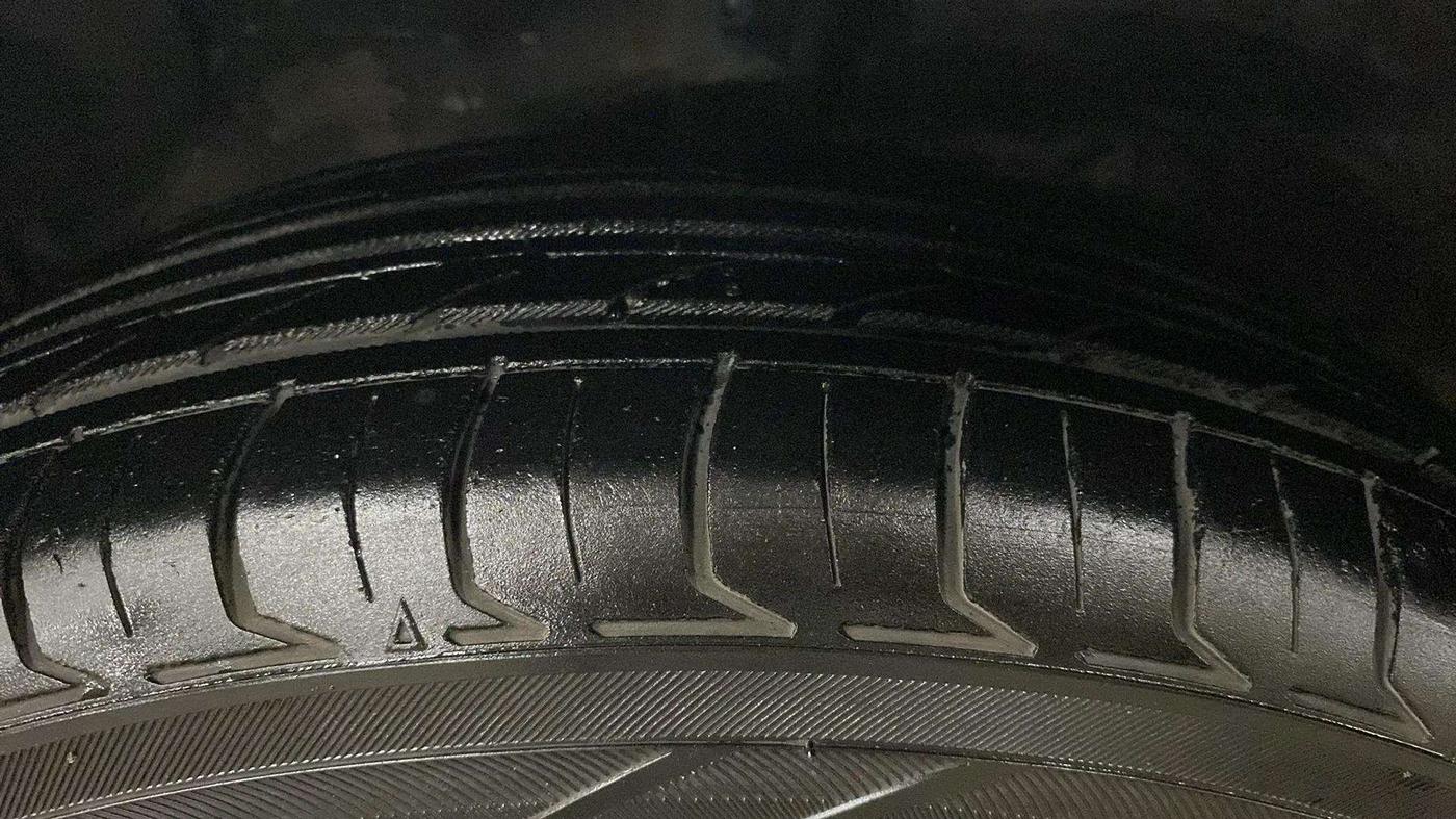 2021 Hyundai AURA S 1.2 CNG, CNG, Manual, 71,780 km, Left Front Tyre Tread