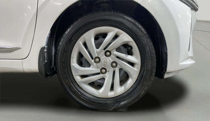 2021 Hyundai AURA S 1.2 CNG, CNG, Manual, 71,780 km, Right Front Wheel