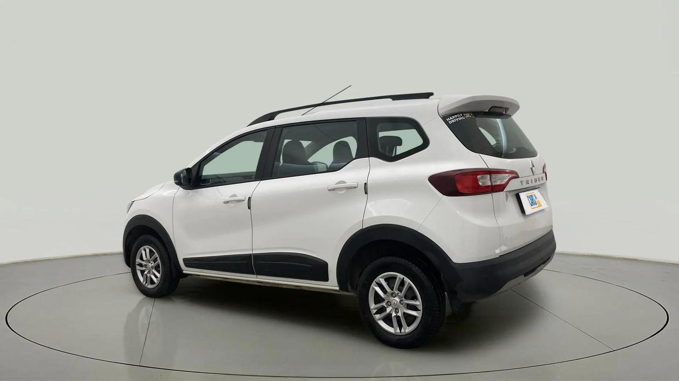 2022 Renault TRIBER RXT, Petrol, Manual, 7,115 km, Left Back Diagonal