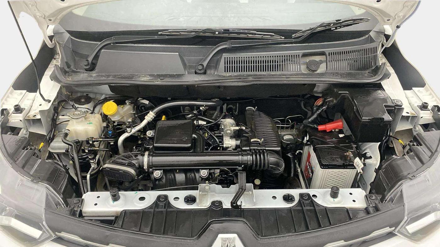 2022 Renault TRIBER RXT, Petrol, Manual, 7,115 km, Engine View