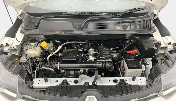 2022 Renault TRIBER RXT, Petrol, Manual, 7,102 km, Engine View