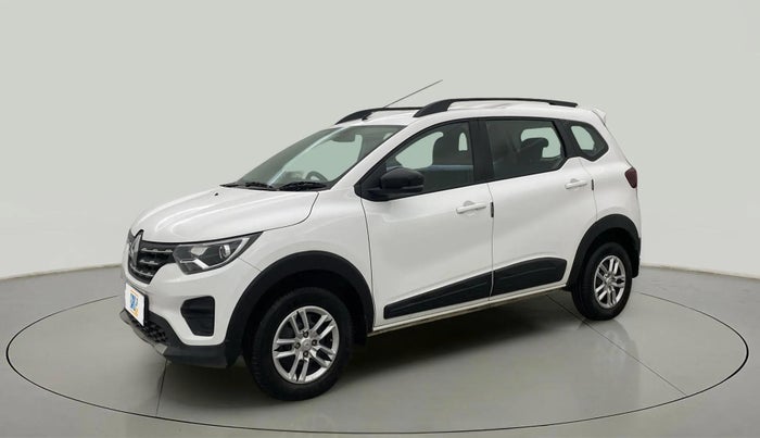 2022 Renault TRIBER RXT, Petrol, Manual, 7,102 km, Left Front Diagonal