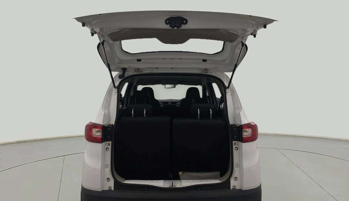 2022 Renault TRIBER RXT, Petrol, Manual, 7,102 km, Boot Door Open