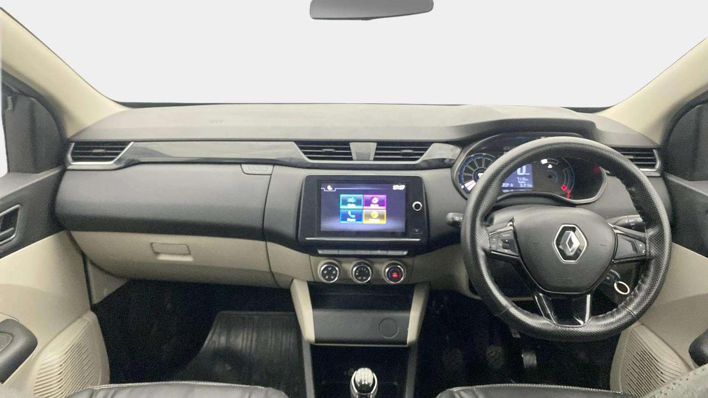 2022 Renault TRIBER RXT, Petrol, Manual, 7,115 km, Dashboard