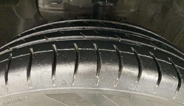 2018 Hyundai Elite i20 MAGNA EXECUTIVE 1.2, Petrol, Manual, 73,295 km, Left Front Tyre Tread