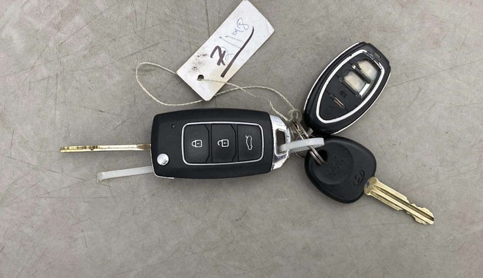 2018 Hyundai Elite i20 MAGNA EXECUTIVE 1.2, Petrol, Manual, 73,295 km, Lock system - Remote key minor damage