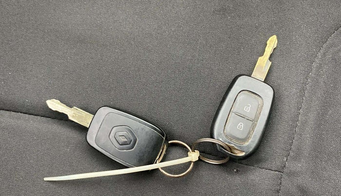 2016 Renault Kwid RXT 0.8, Petrol, Manual, 56,120 km, Key Close Up