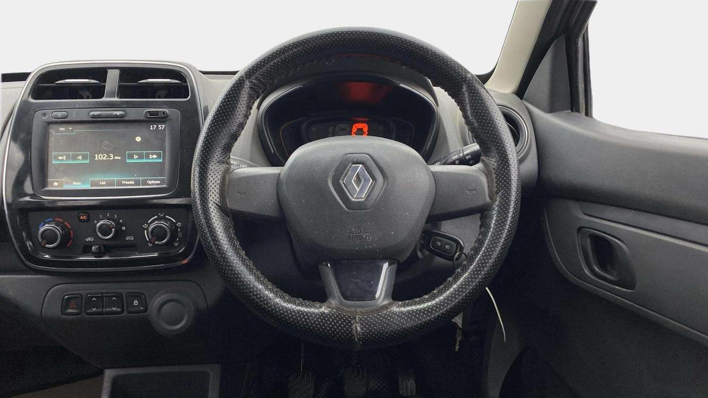 2016 Renault Kwid RXT 0.8, Petrol, Manual, 56,140 km, Steering Wheel Close Up