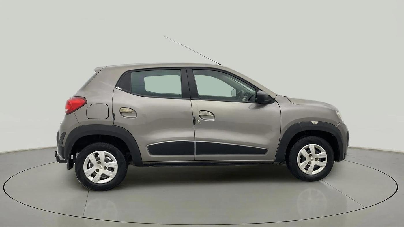 2016 Renault Kwid RXT 0.8, Petrol, Manual, 56,140 km, Right Side View