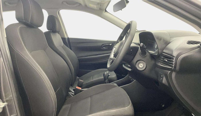 2022 Hyundai NEW I20 Sportz 1.2 IVT, Petrol, Automatic, 20,775 km, Right Side Front Door Cabin