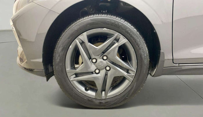 2022 Hyundai NEW I20 Sportz 1.2 IVT, Petrol, Automatic, 20,775 km, Left Front Wheel