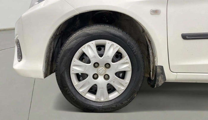 2017 Honda Brio S MT, CNG, Manual, 83,326 km, Left Front Wheel