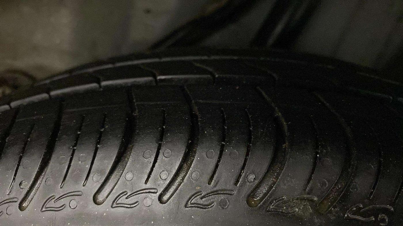 2017 Honda Brio S MT, CNG, Manual, 83,445 km, Left Rear Tyre Tread
