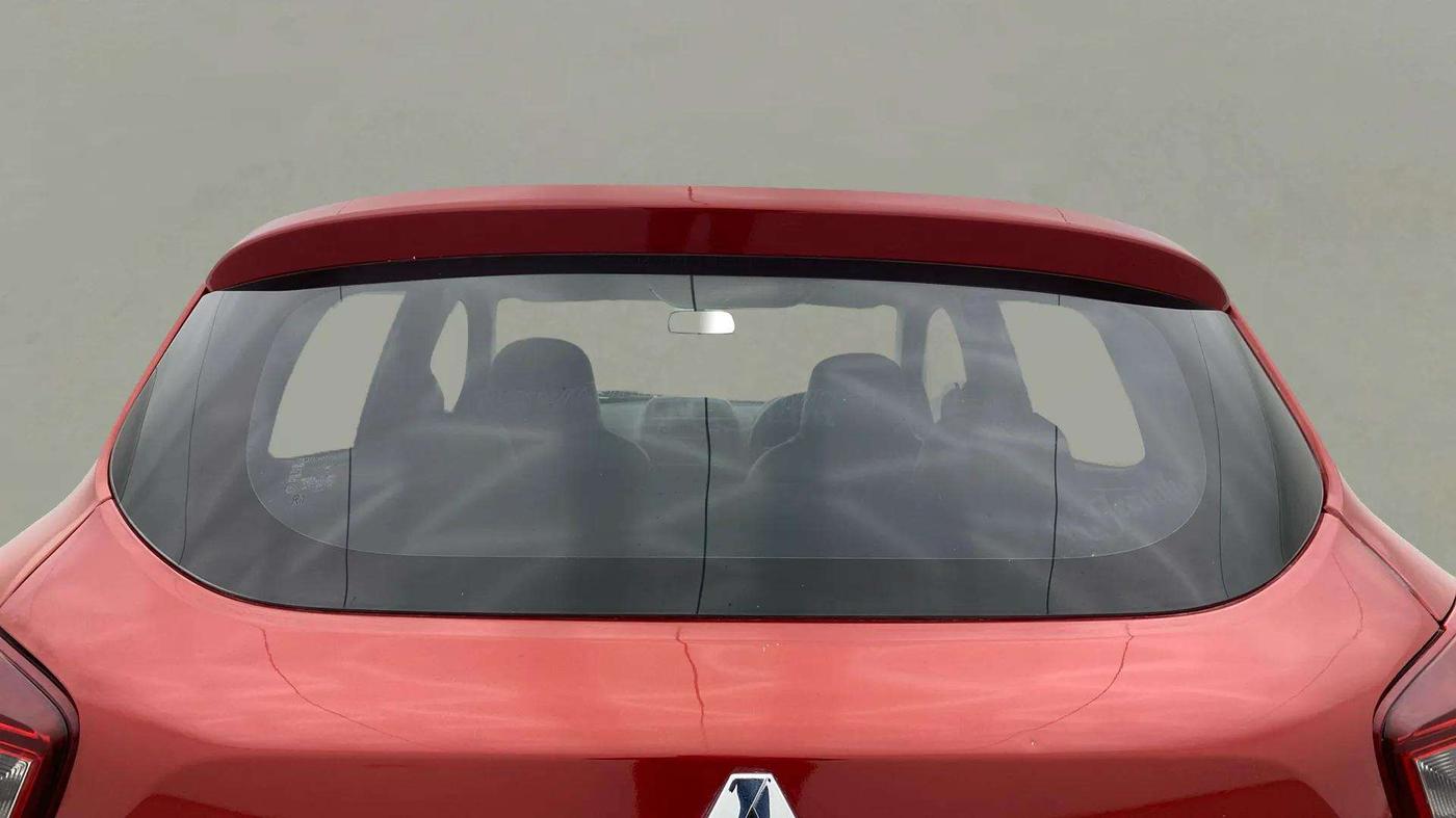 2020 Renault Kwid RXL, Petrol, Manual, 21,329 km, Rear Windshield