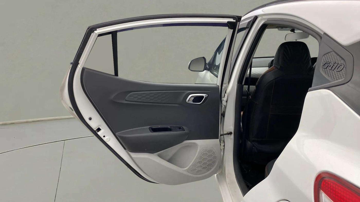 2021 Hyundai GRAND I10 NIOS SPORTZ AMT 1.2 KAPPA VTVT, Petrol, Automatic, 37,956 km, LHS Rear Door